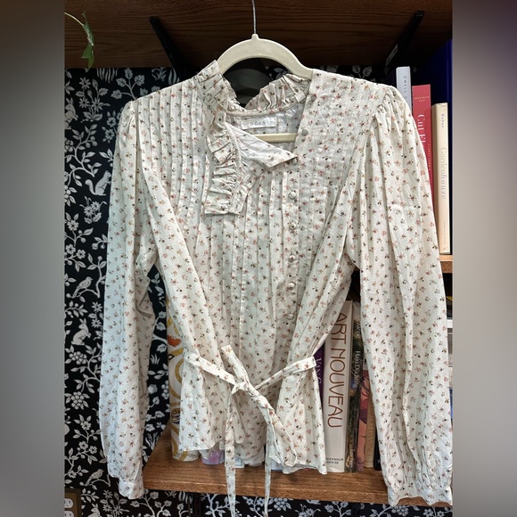 Doen Tops - Doen Button Up Vintage Style Floral Organic Cotton Blouse